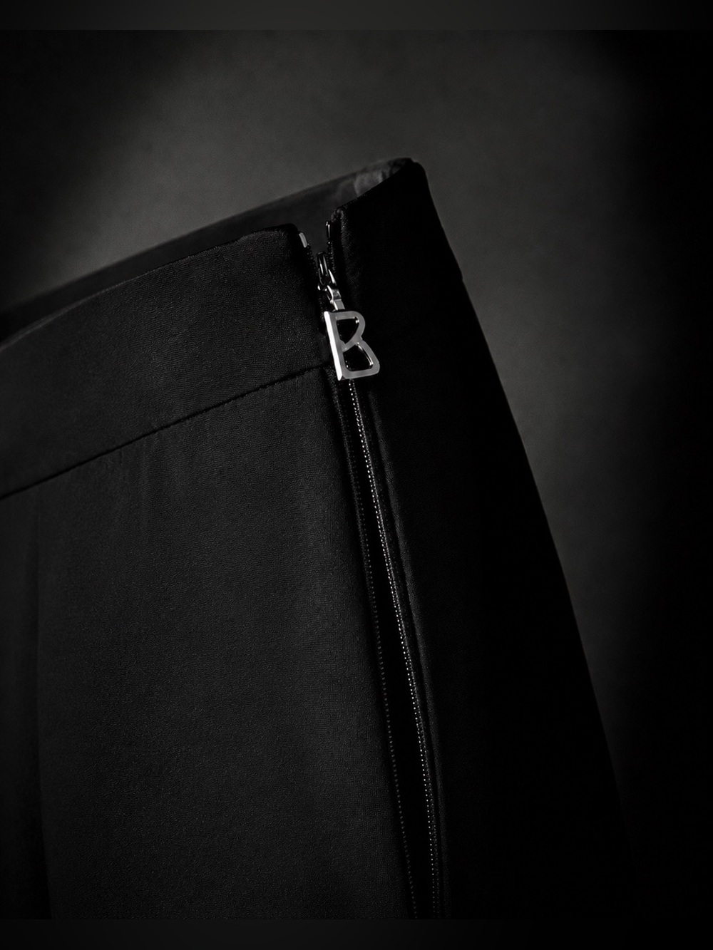 Bogner Black Slim Straight Leg Pants Signature B Zippers Size EU 42 / US 12 XL - Picture 7 of 14